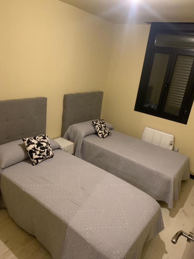 Appartement La Riviere De Arenas Аренас де Сан Педро Екстериор снимка