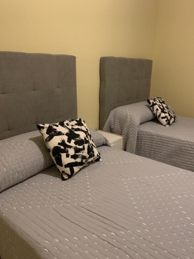Appartement La Riviere De Arenas Аренас де Сан Педро Екстериор снимка